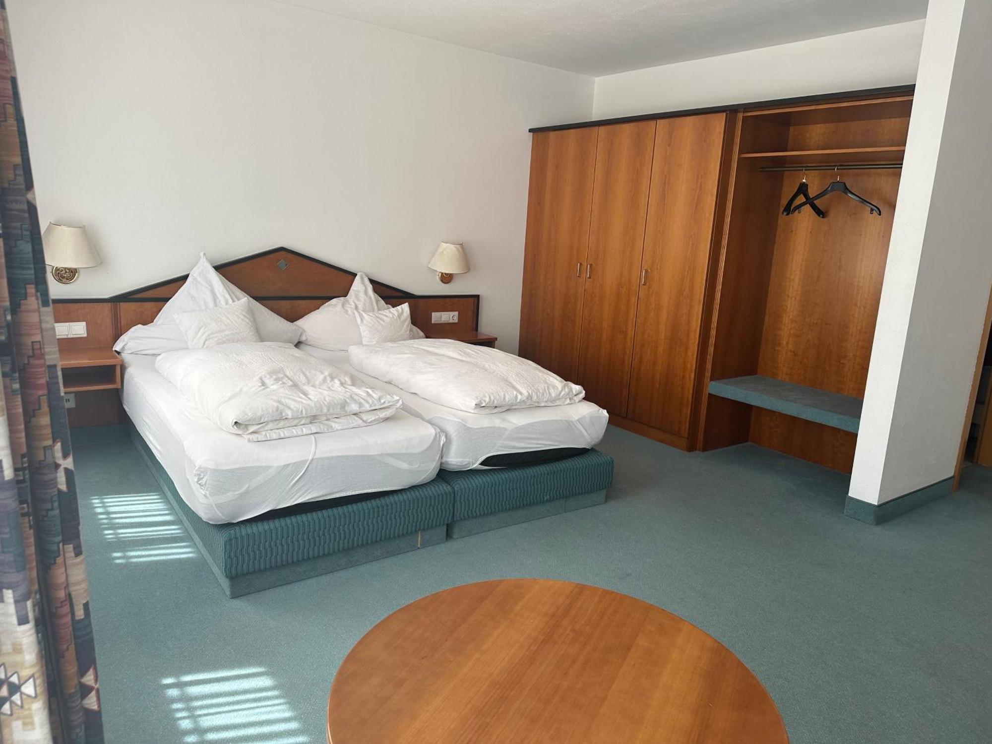 St Hotel Reichertshofen Ngoại thất bức ảnh
